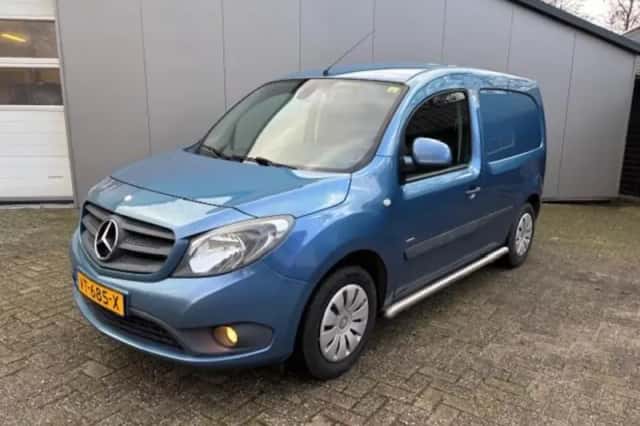 Mercedes-Benz Citan (2016) thumbnail 1