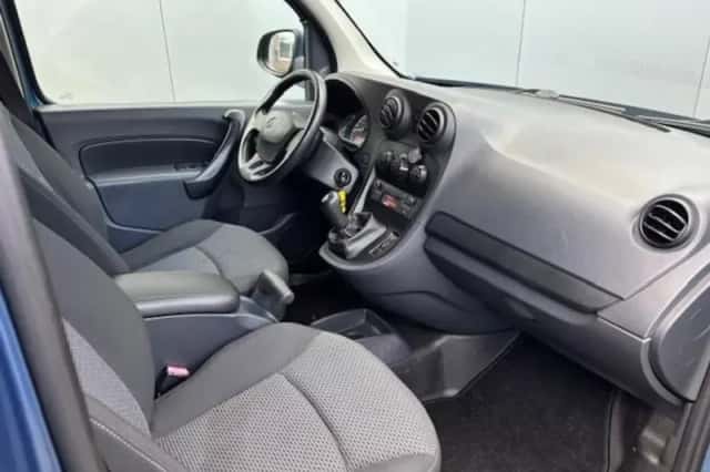 Mercedes-Benz Citan (2016) thumbnail 4