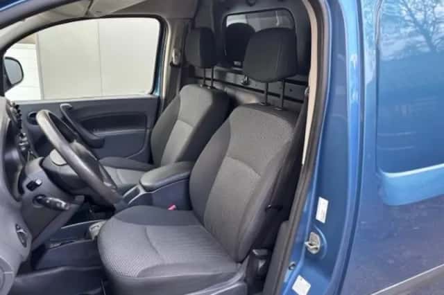 Mercedes-Benz Citan (2016) thumbnail 5