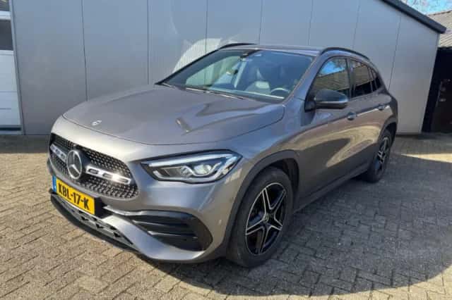 Mercedes-Benz GLA-Klasse (2022) thumbnail 1