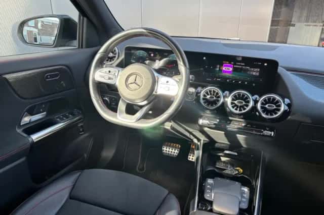 Mercedes-Benz GLA-Klasse (2020) thumbnail 3