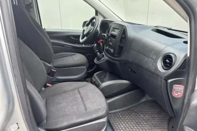 Mercedes-Benz Vito (2016) thumbnail 4