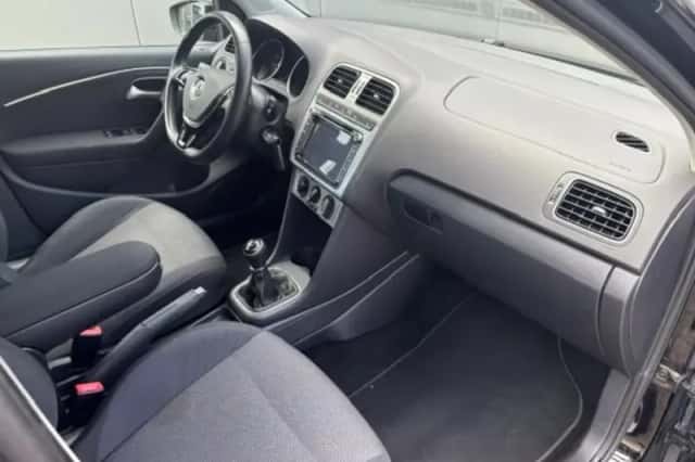 Volkswagen Polo (2014) thumbnail 4