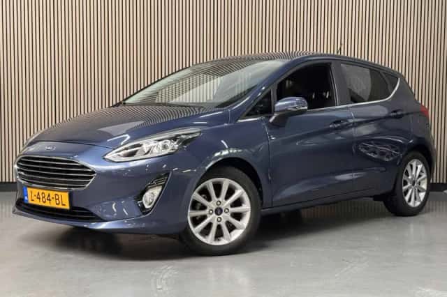 Ford Fiesta (2021) thumbnail 1