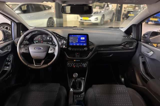 Ford Fiesta (2021) thumbnail 6
