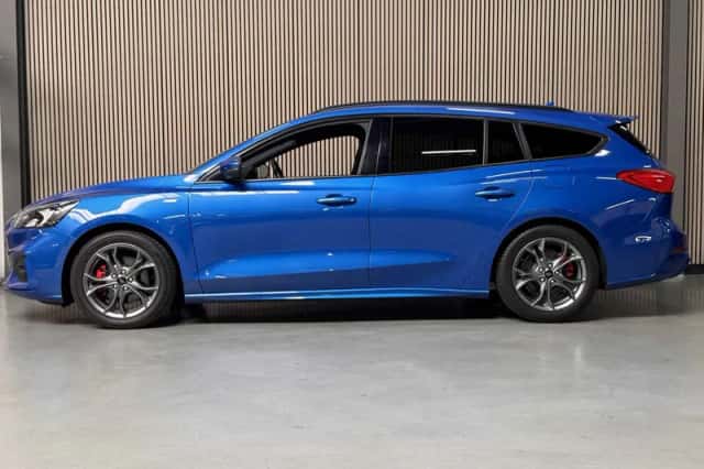 Ford Focus (2020) thumbnail 2