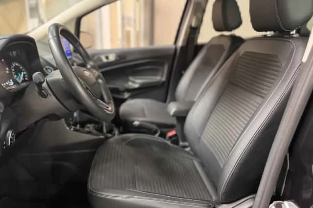 Ford EcoSport (2021) thumbnail 4