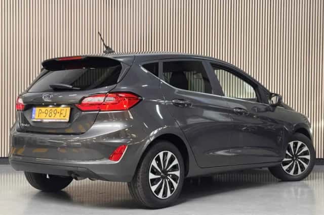 Ford Fiesta (2022) thumbnail 3