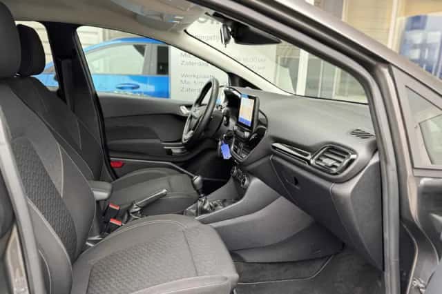Ford Fiesta (2022) thumbnail 6