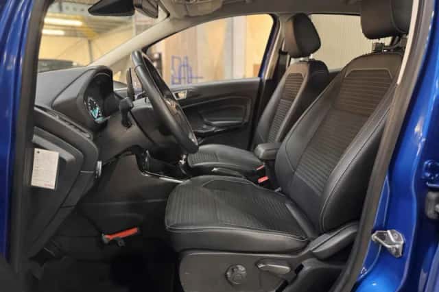 Ford EcoSport (2022) thumbnail 5