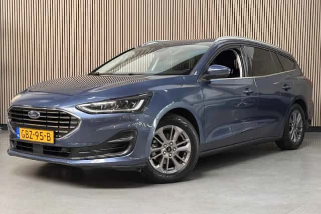 Ford Focus (2024) thumbnail 1
