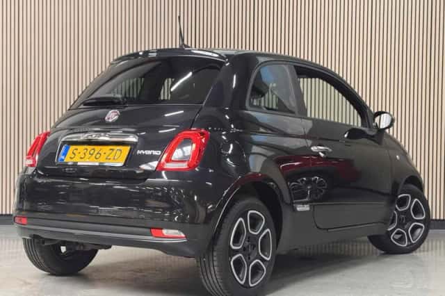 Fiat 500 (2023) thumbnail 3