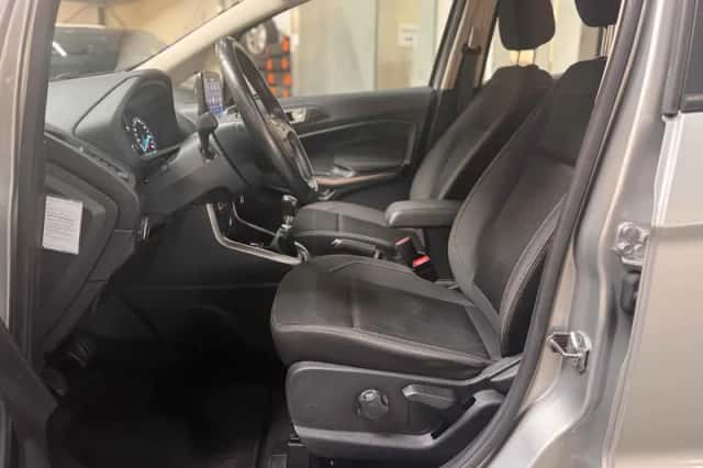 Ford EcoSport (2019) thumbnail 4