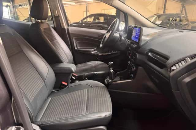 Ford EcoSport (2021) thumbnail 4