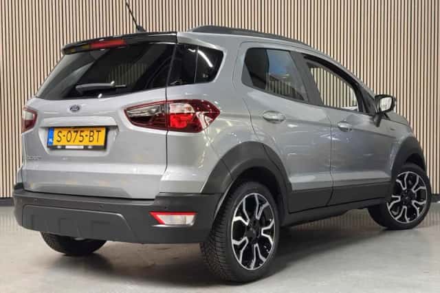 Ford EcoSport (2023) thumbnail 3