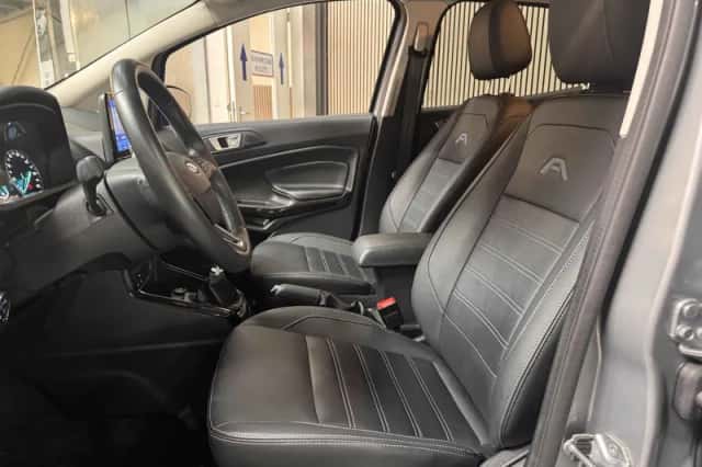 Ford EcoSport (2023) thumbnail 5
