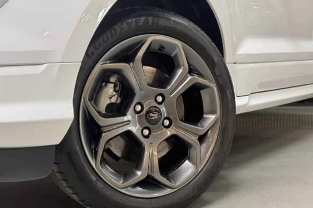Ford EcoSport (2019) thumbnail 4