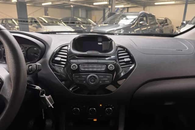 Ford Ka+ (2017) thumbnail 6