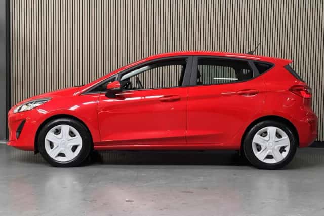 Ford Fiesta (2020) thumbnail 2