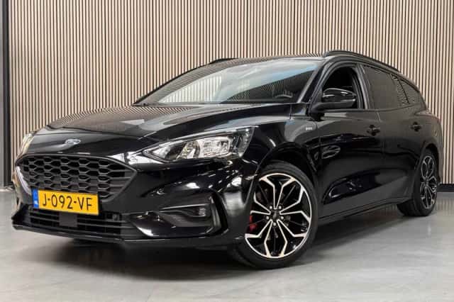 Ford Focus (2020) thumbnail 1