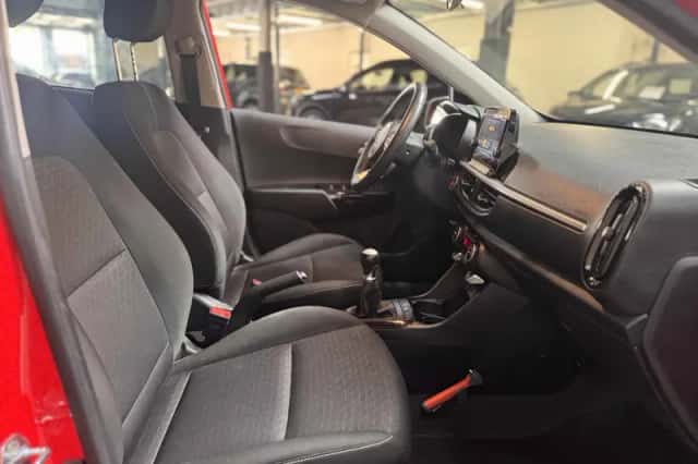 Kia Picanto (2021) thumbnail 5