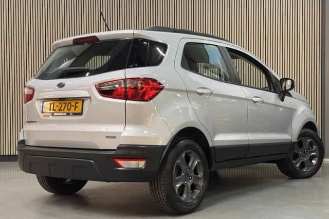 Ford EcoSport (2018) thumbnail 3