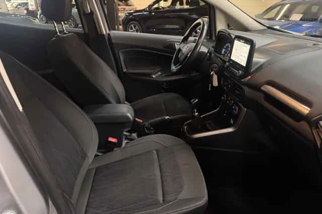 Ford EcoSport (2018) thumbnail 5