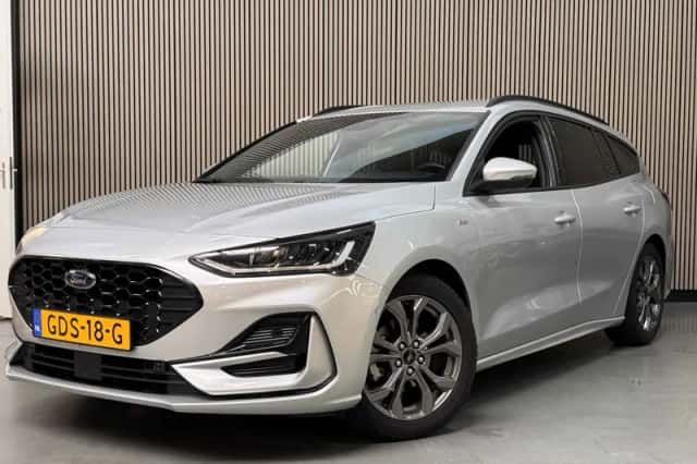 Ford Focus (2024) thumbnail 1