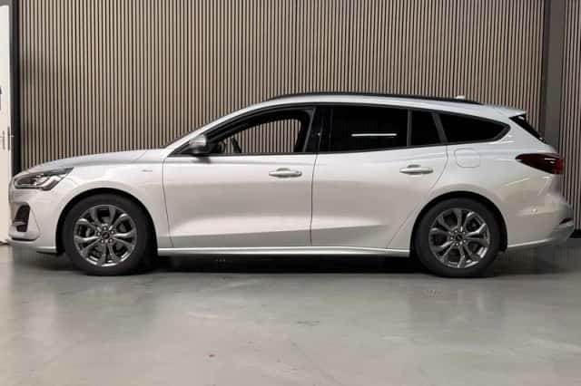 Ford Focus (2024) thumbnail 2