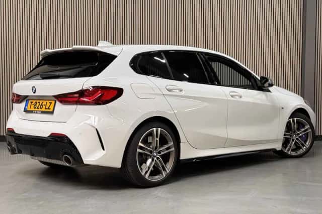 BMW 1-Serie (2022) thumbnail 3