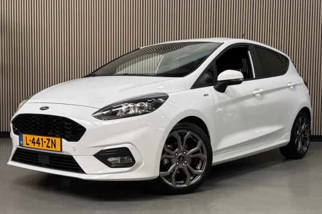 Ford Fiesta (2021) thumbnail 1