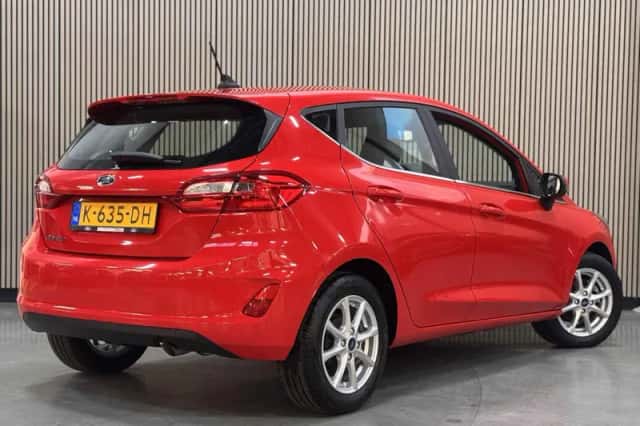 Ford Fiesta (2020) thumbnail 3