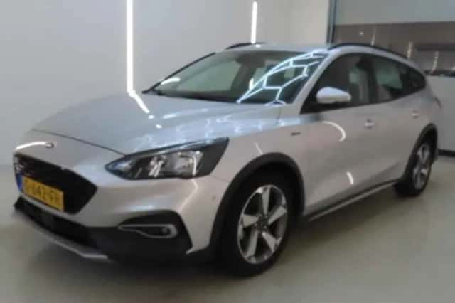 Ford Focus (2019) thumbnail 4