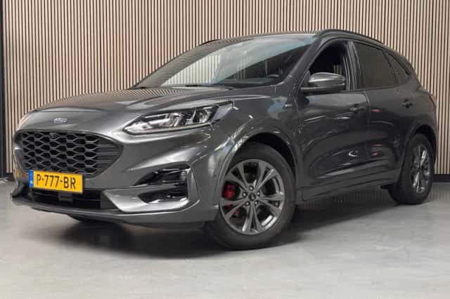 Ford Kuga (2022) thumbnail 1