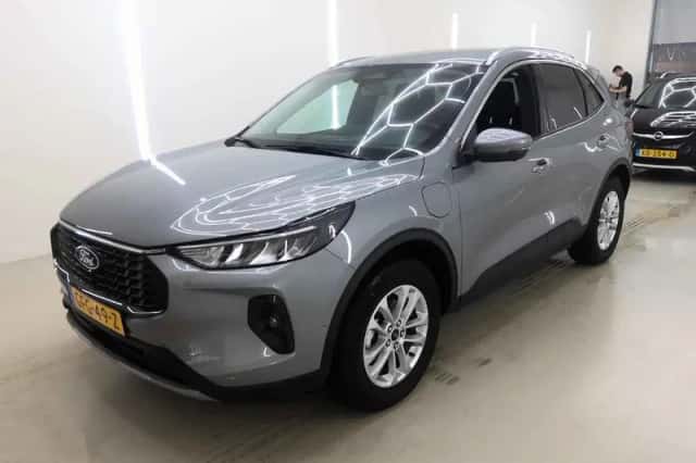 Ford Kuga (2024) thumbnail 3