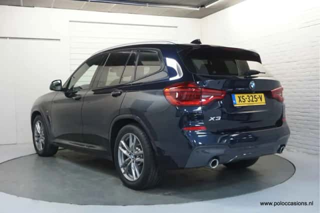 BMW X3 (2019) thumbnail 3