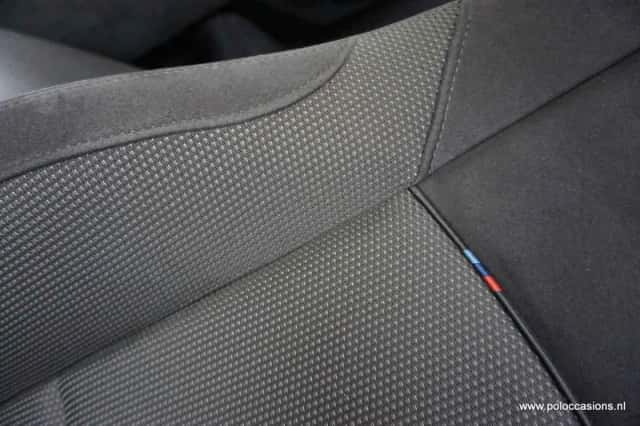 BMW X1 (2012) thumbnail 5