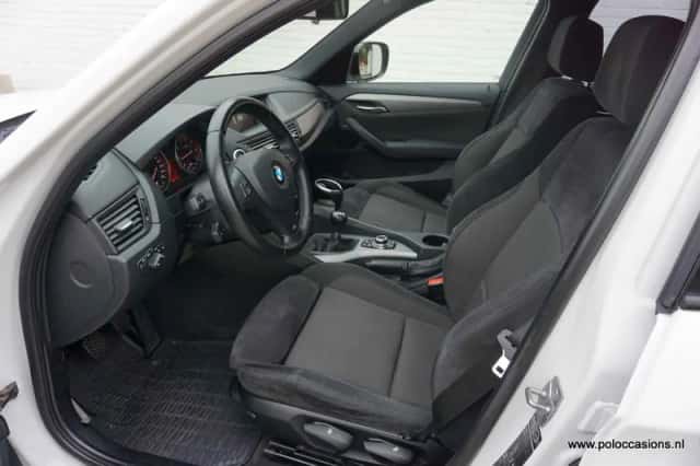 BMW X1 (2012) thumbnail 6