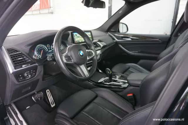 BMW X3 (2018) thumbnail 4