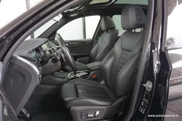 BMW X3 (2018) thumbnail 5