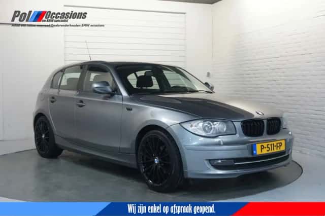 BMW 1-Serie (2011) thumbnail 1