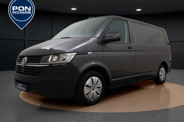 Volkswagen Transporter (2022) thumbnail 2