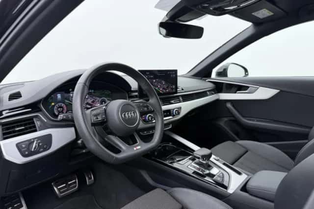 Audi A4 (2024) thumbnail 4