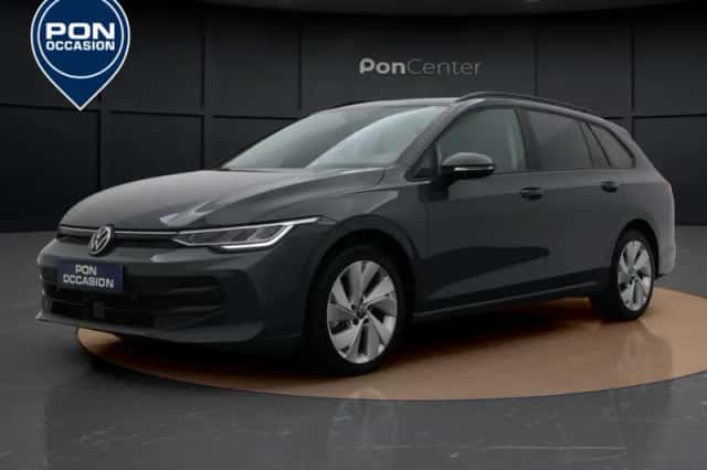 Volkswagen Golf (2025) thumbnail 2
