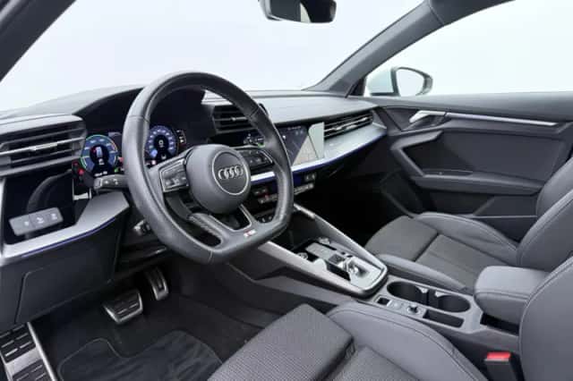 Audi A3 (2024) thumbnail 4