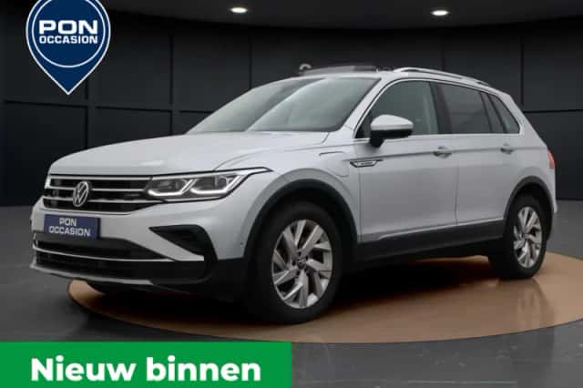 Volkswagen Tiguan (2023) thumbnail 2