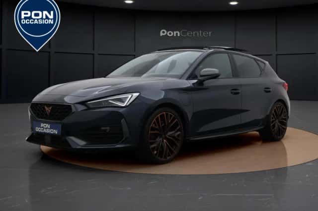CUPRA Leon (2024) thumbnail 1