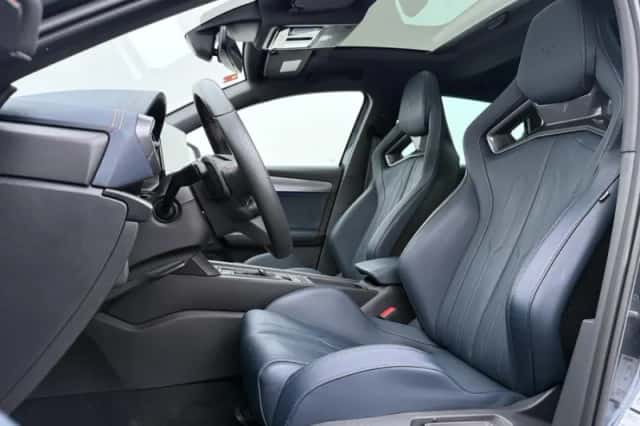 CUPRA Leon (2024) thumbnail 5