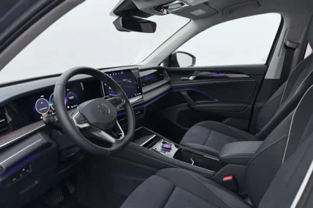 Volkswagen Tayron (2025) thumbnail 4