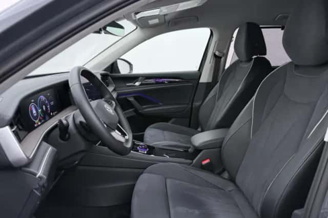 Volkswagen Tayron (2025) thumbnail 5